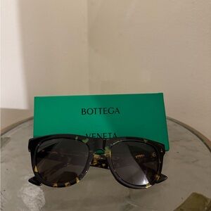 Bottega Veneta Sunglasses